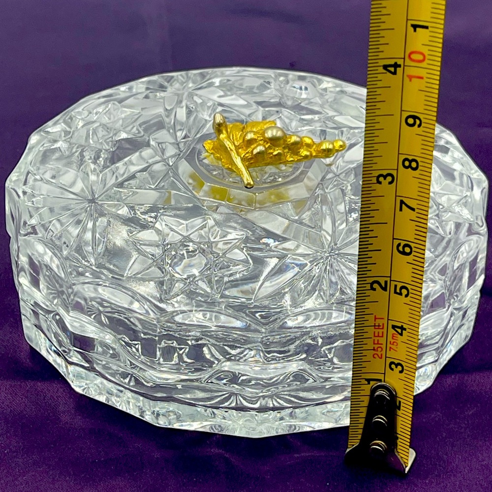 Anchor Hocking “Prescut” Crystal Trinket Box w/ Brass Grape Cluster Accent Lid - Picture 15 of 16